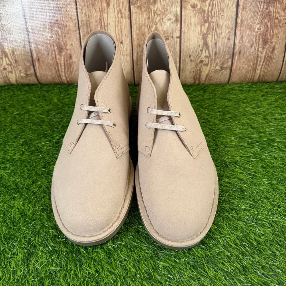 Clarks Shepton Desert Boot Mens Size 11 M Taupe Distressed Suede Chukka